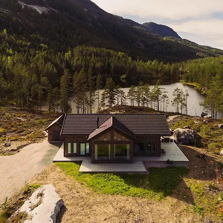 Lakehouse Moss With Sauna And Jacuzzi *