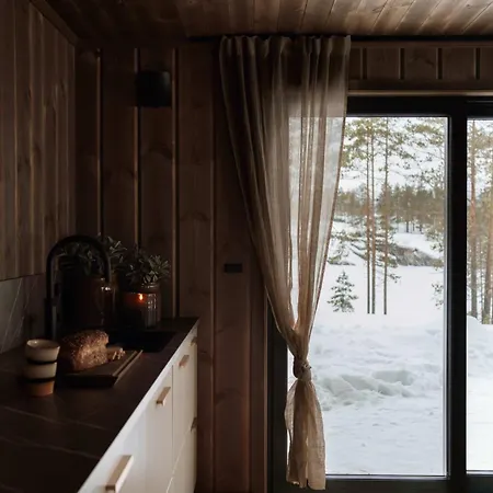 Villa Lakehouse Moss With Sauna And Jacuzzi Kviteseid